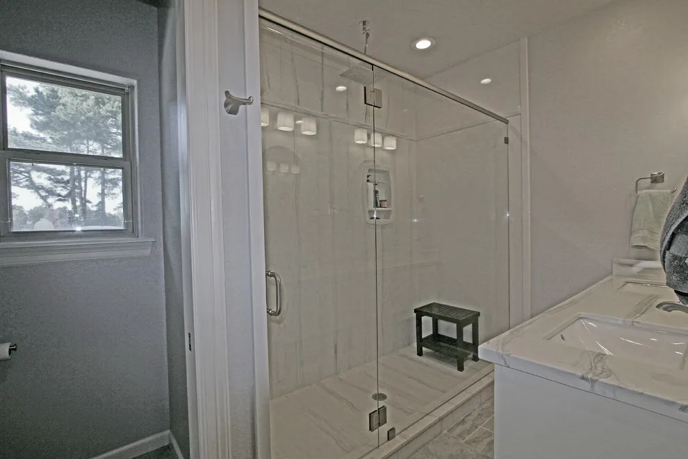 Gorilla Brothers Renovation - Photo 4