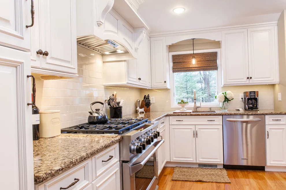Timeless Warm Kitchen by Robinwood Kitchens - Photo 8