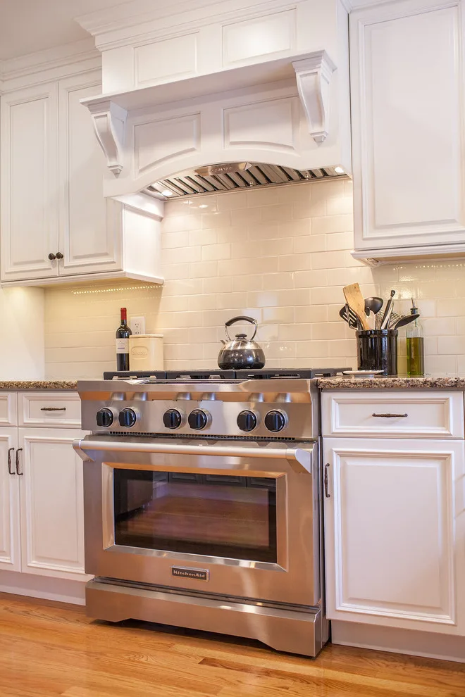 Timeless Warm Kitchen by Robinwood Kitchens - Photo 4