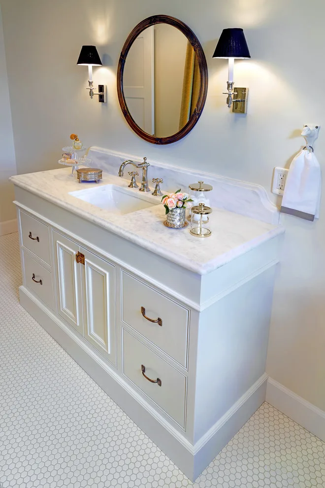 Traditional Guest Bathroom by Rock Solid Renovations - Photo 2