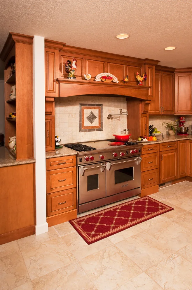 MUDGE RANCH TRADITIONAL KITCHEN by Custom Design Construction & Interiors Inc. - Photo 3