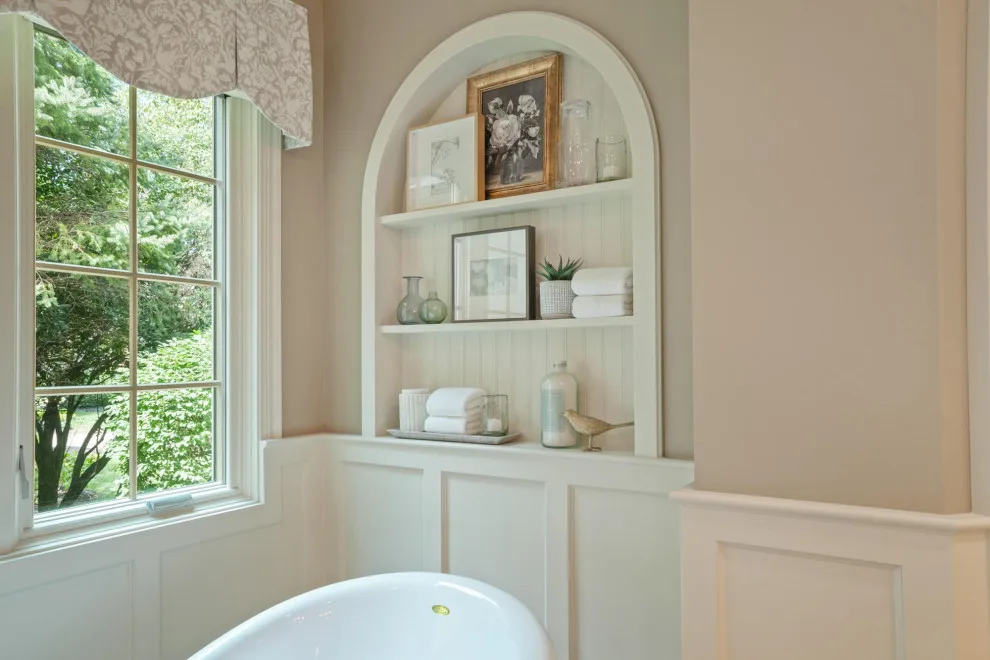 Traditional Main Bathroom by Dave Fox Design Build Remodelers - Photo 8