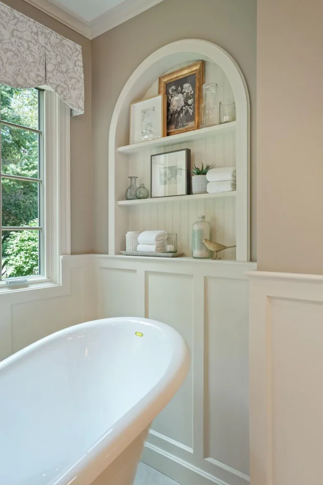 Traditional Main Bathroom by Dave Fox Design Build Remodelers - Photo 7
