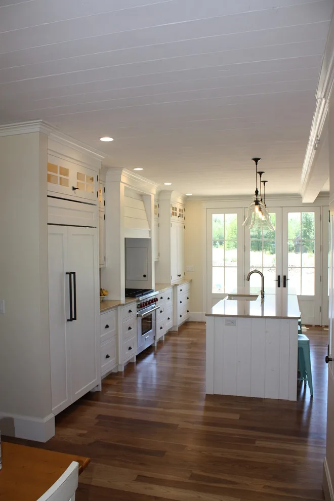 Timeless White Craftsman by Millennial Inc - Photo 5