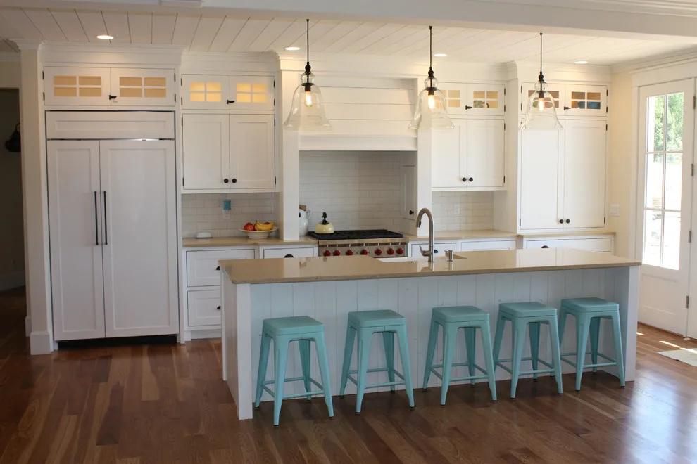 Timeless White Craftsman by Millennial Inc - Photo 4