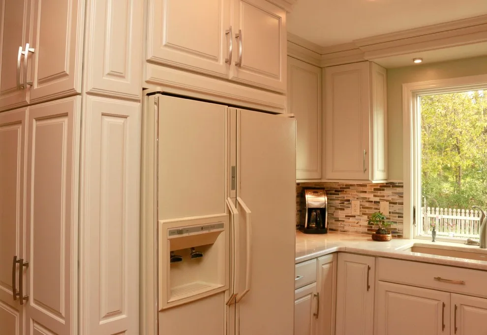 Timeless White Kitchen by Distinctive Innovations, Inc. - Photo 4