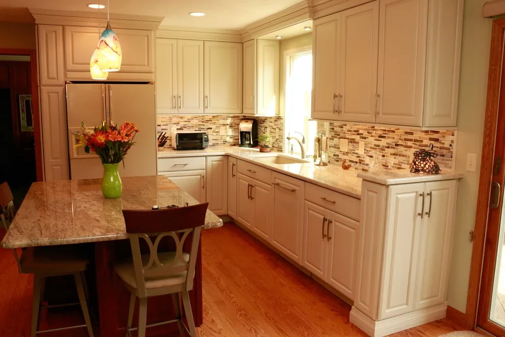 Timeless White Kitchen by Distinctive Innovations, Inc. - Photo 3