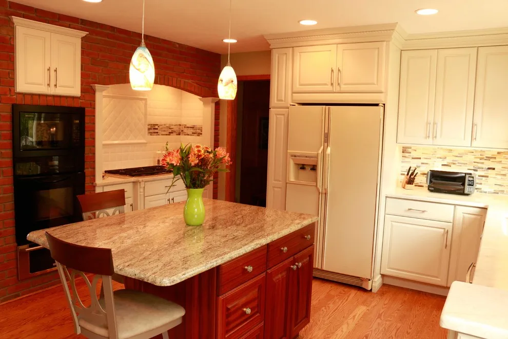 Distinctive Innovations, Inc. - Photo 12