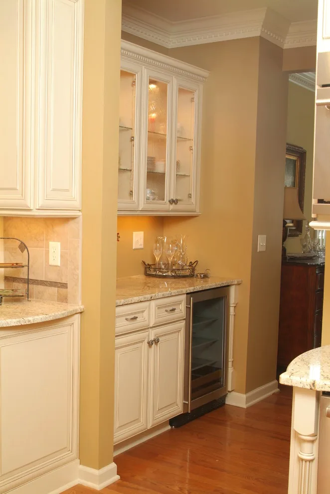 Timeless White by Louise Pascale, Willow Design Group - Photo 2