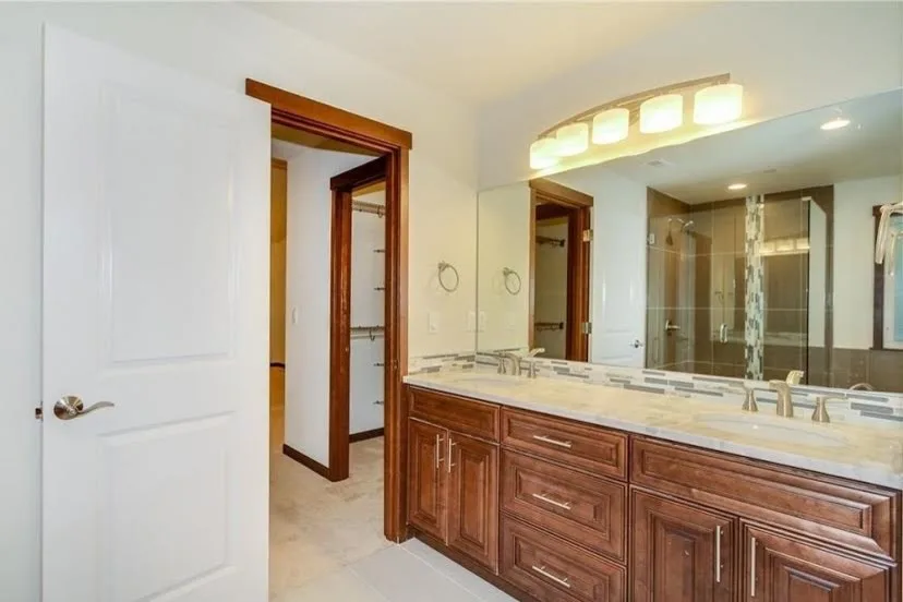 Restrooms by Luxury Interiors LLC - Photo 6