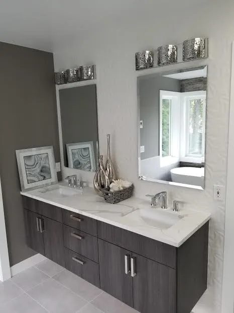 Restrooms by Luxury Interiors LLC - Photo 7