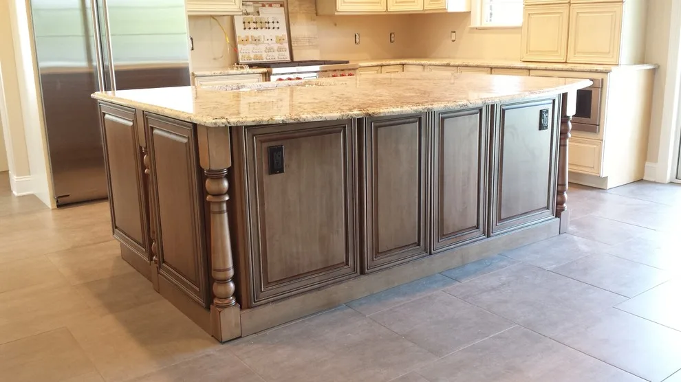 Chic and Bold Culinary Space by Design Phase Kitchens & Baths, Inc. - Photo 2