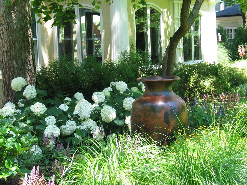 Garden Elements and Structure by Jane Dilworth & Associates - Photo 2