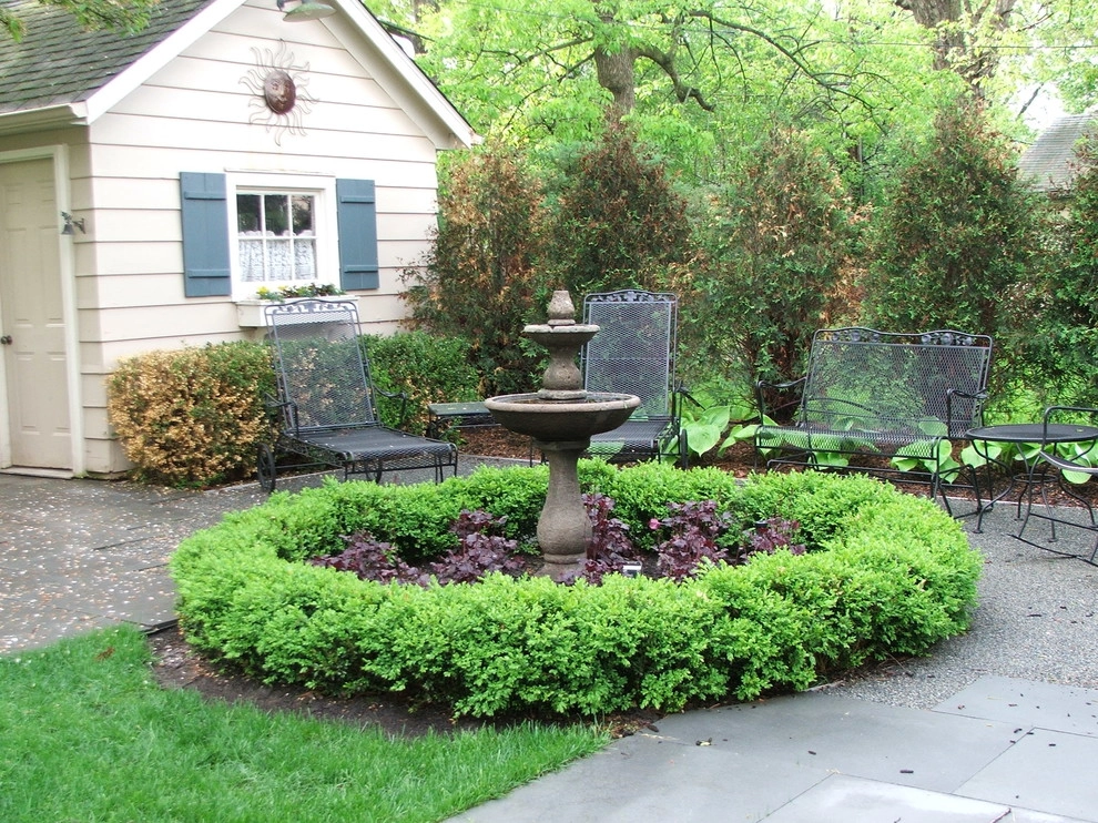 Garden Elements and Structure by Jane Dilworth & Associates - Photo 4