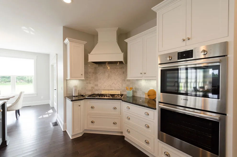 Pristine and Organized, White Transitional Kitchen and Bar Areas by Inde Kitchen Remodelers - Photo 3