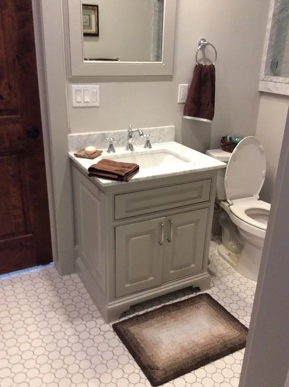 Classic Restrooms by Artisan Renovations - Photo 3