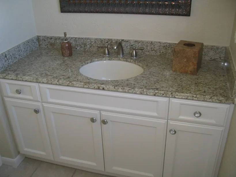 Classic Restrooms by Artisan Renovations - Photo 2