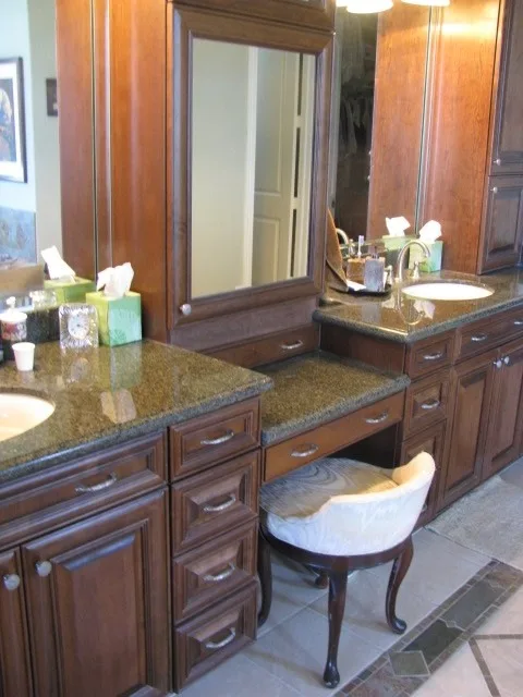 Classic Restrooms by Artisan Renovations - Photo 11
