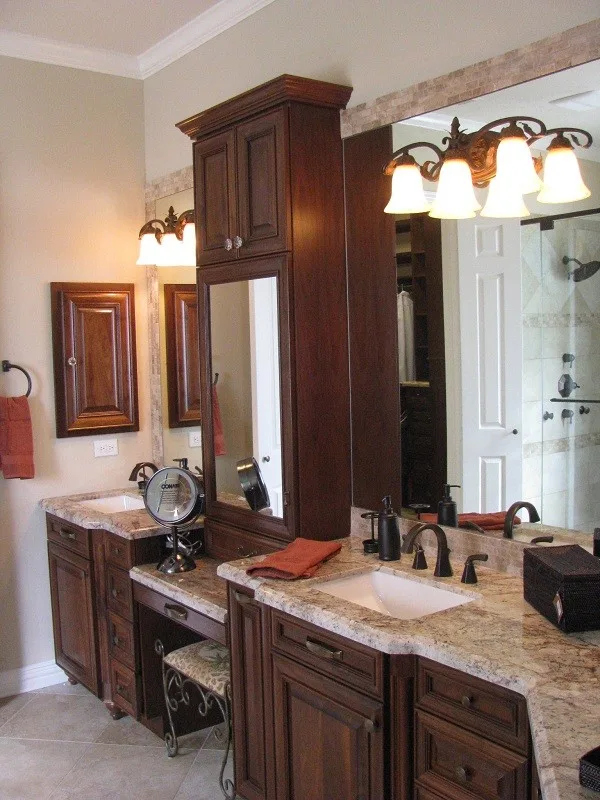 Classic Restrooms by Artisan Renovations - Photo 12