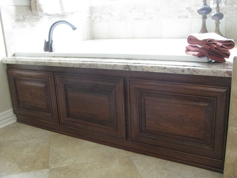Classic Restrooms by Artisan Renovations - Photo 4