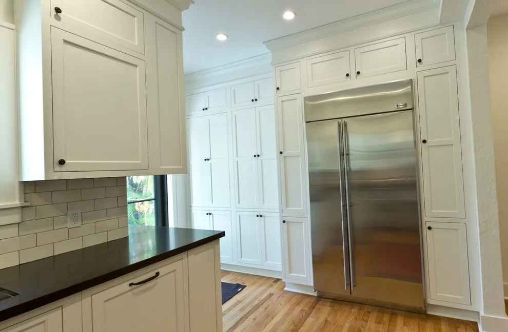 1920s Home Coastal Kitchen by Eleet Fine American Cabinetry - Photo 12