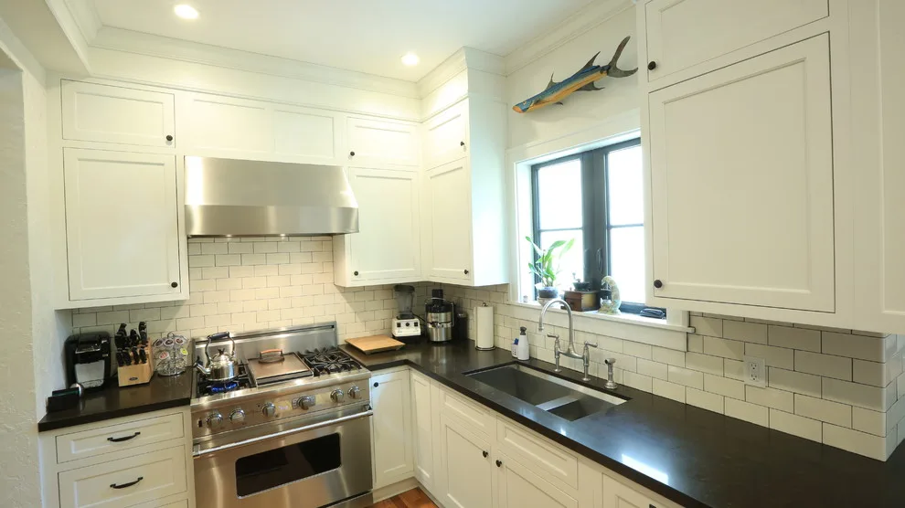1920s Home Coastal Kitchen by Eleet Fine American Cabinetry - Photo 4