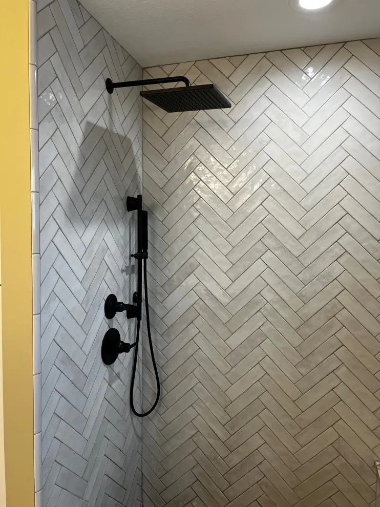 Cobblestone One by Scherling Contracting Group - Photo 4