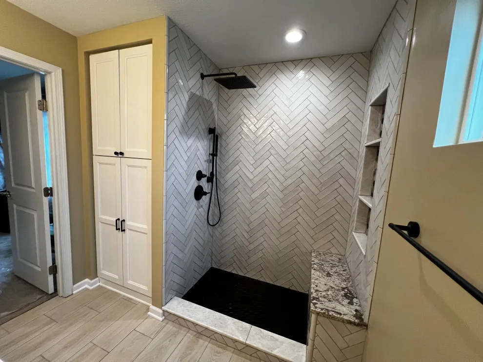 Cobblestone One by Scherling Contracting Group - Photo 6