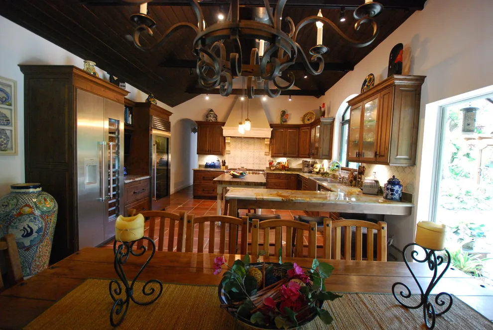 Rustic Kitchen at Coconut Grove by Eleet Fine American Cabinetry - Photo 5