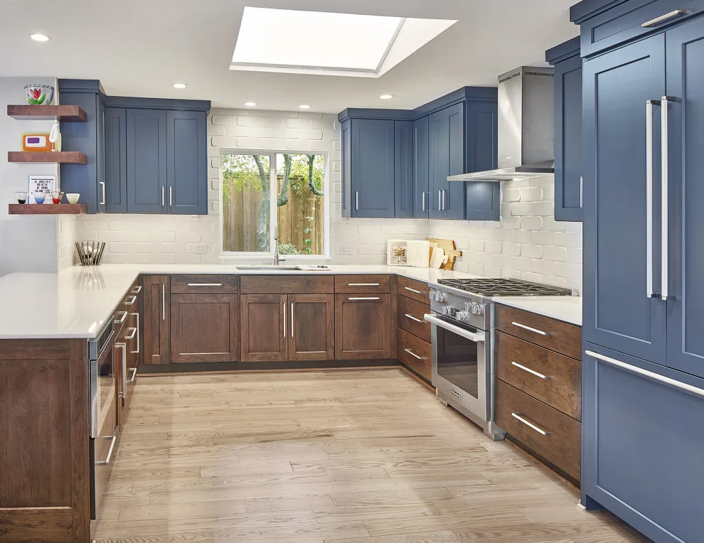 Dallas | Contemporary Kitchen with Organic Materials by Kitchen, Bath & Home - Texas - Photo 6