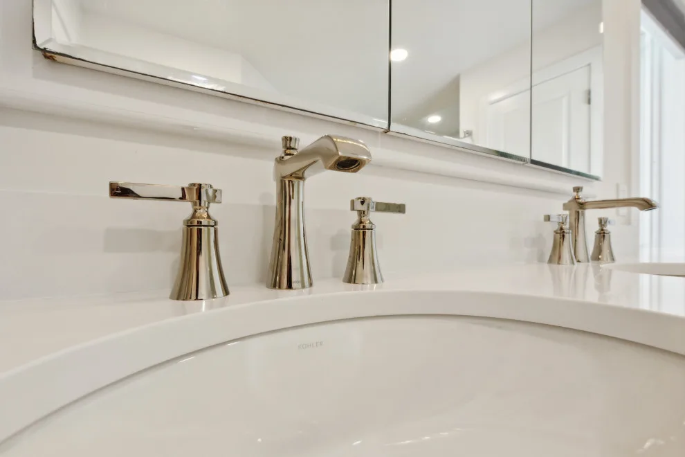 Majestic Home Renovations - Photo 9