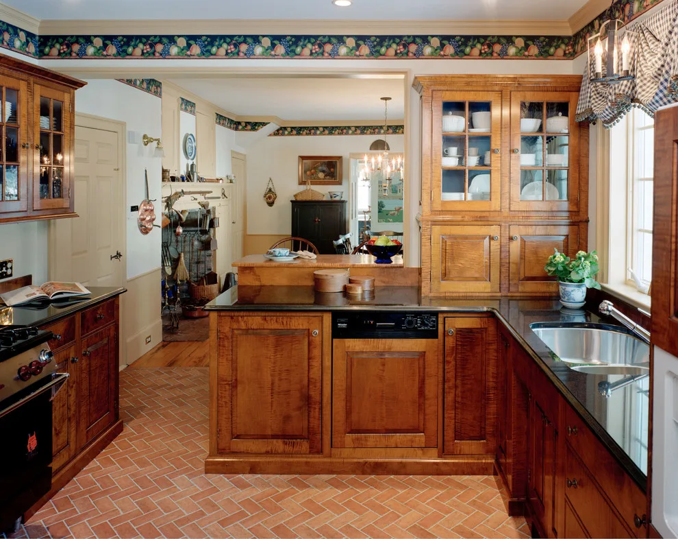 Colonial Massachusetts Culinary Space by Dovetailed Kitchens - Photo 5