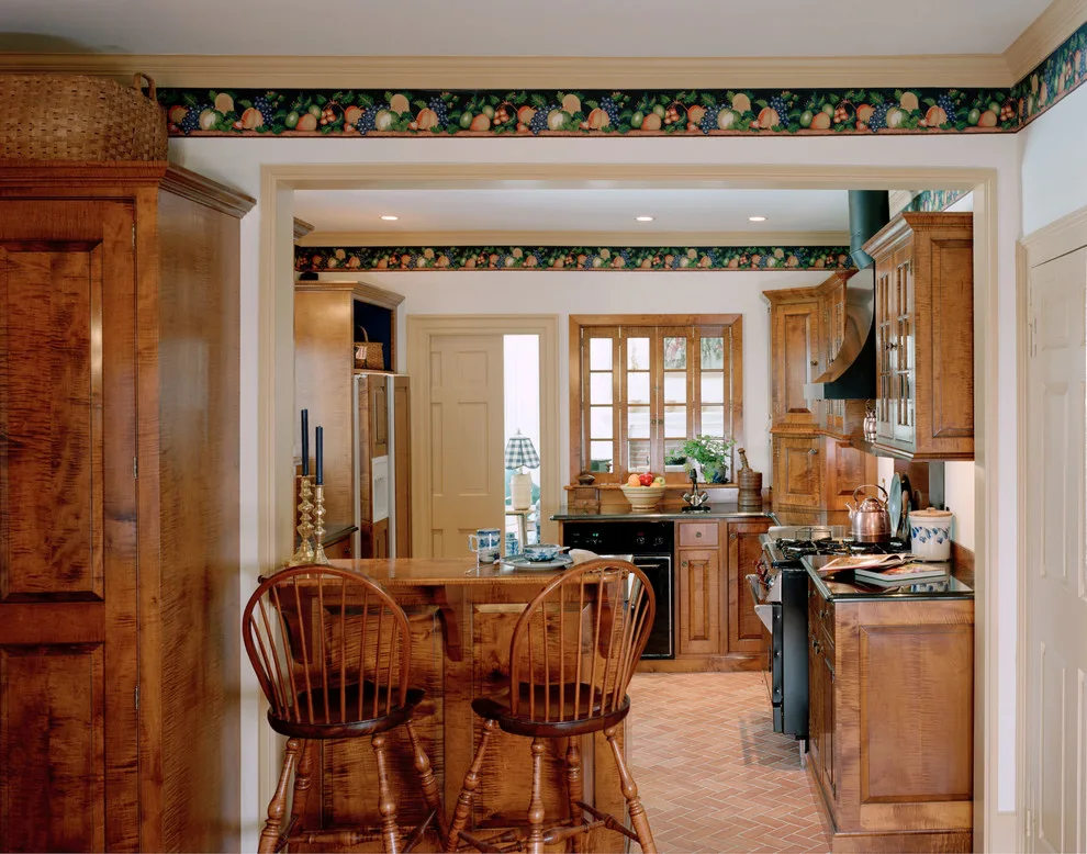 Colonial Massachusetts Culinary Space by Dovetailed Kitchens - Photo 4
