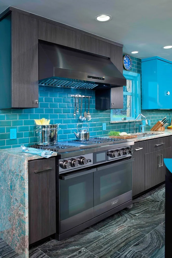 HUE!! by North Shore Kitchen Design Center - Photo 2
