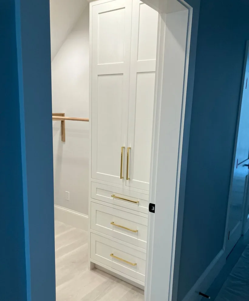 Vibrant Kitchen Cabinets by Taylor Made Cabinets, Leominster MA - Photo 30
