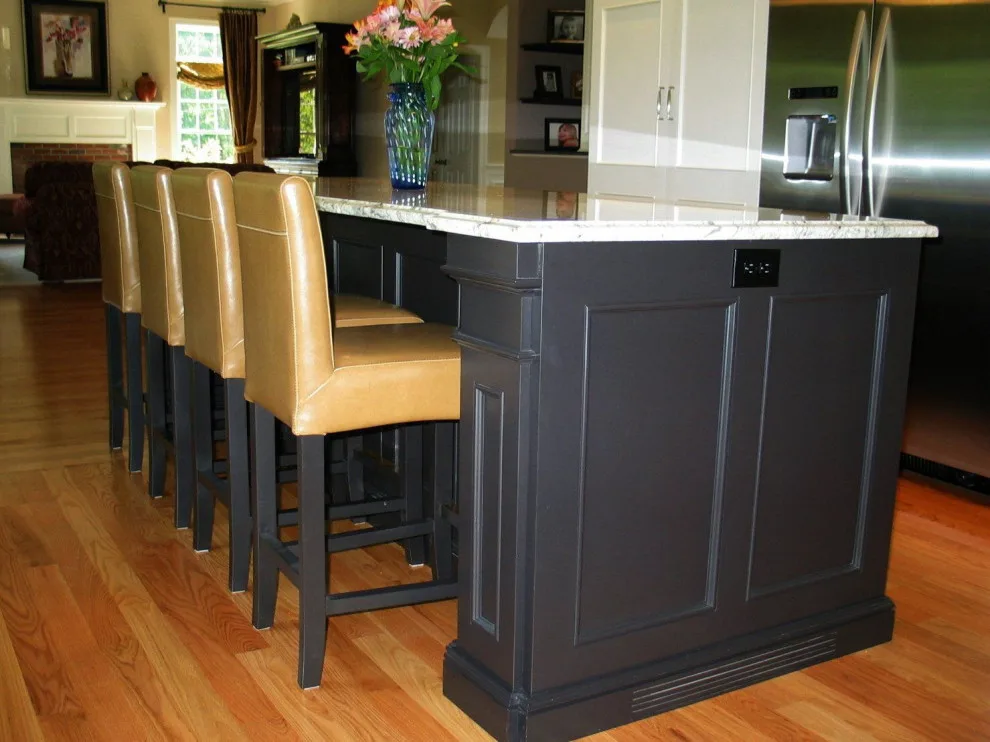 Vibrant Kitchen Cabinets by Taylor Made Cabinets, Leominster MA - Photo 15