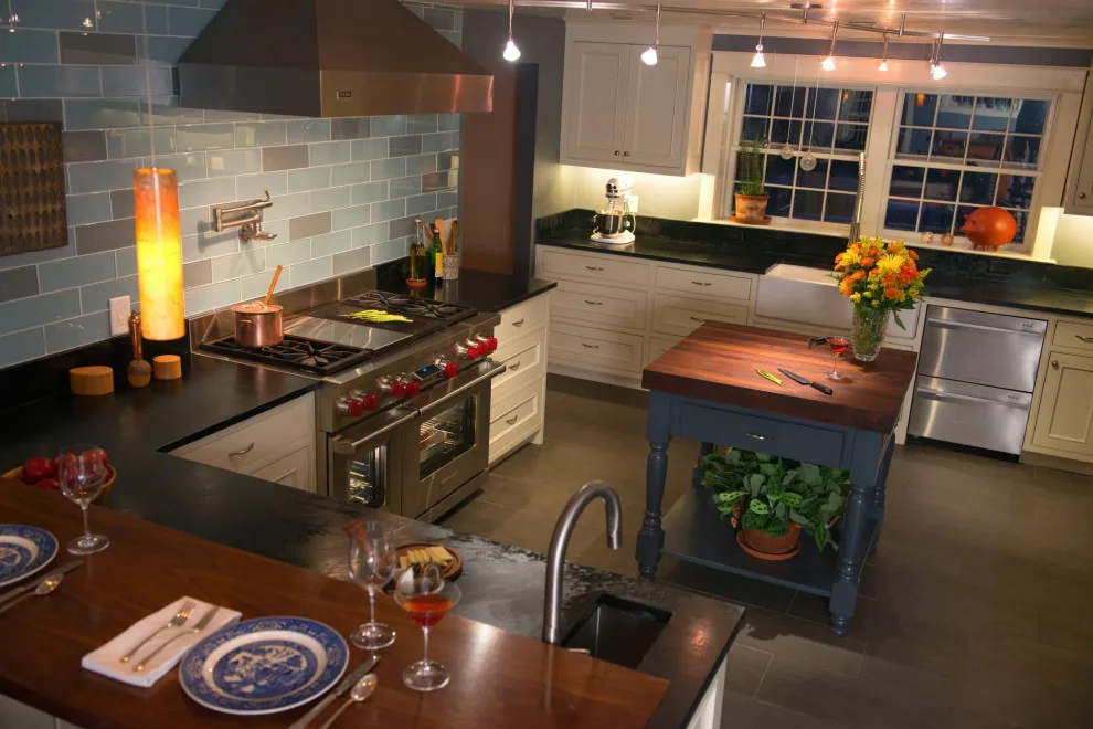 Vibrant Kitchen Cabinets by Taylor Made Cabinets, Leominster MA - Photo 32