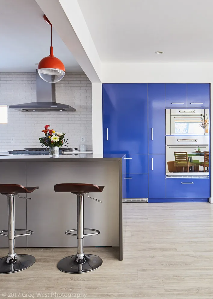 Vibrant Contemporary Kitchen by Mari Woods Kitchen Bath Home, LLC - Photo 2