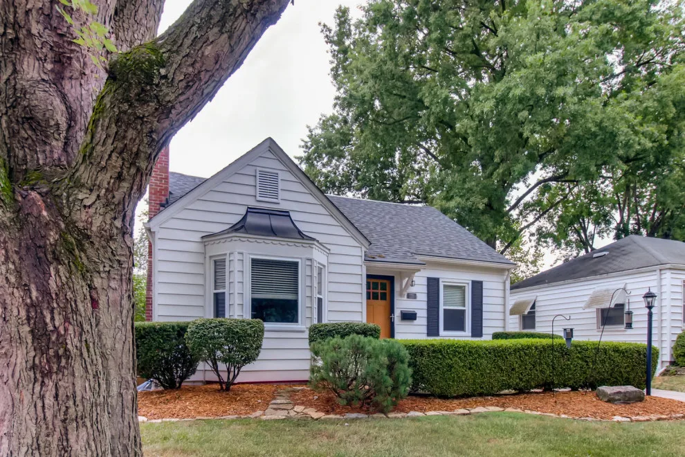 Clintonville, OH Window Replacement by Improveit! Home Remodeling - Photo 2