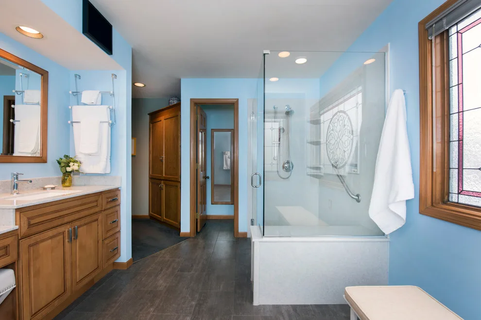 Master Bathroom in Columbus, Ohio by Simple Bath & Simple Kitchen - Photo 4