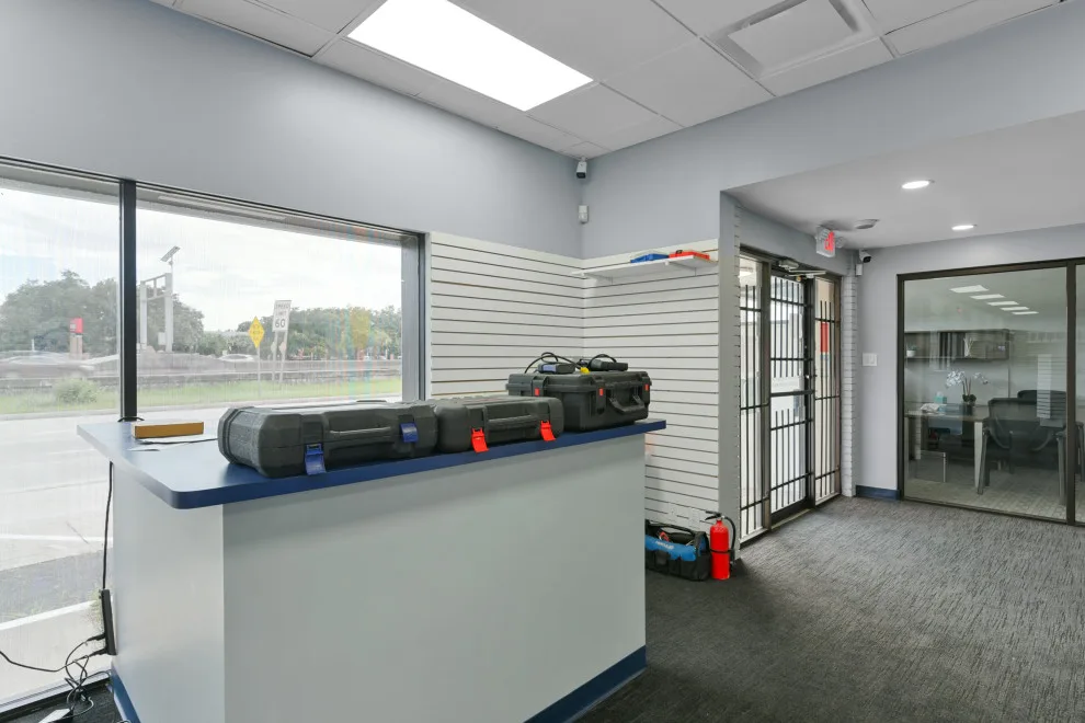 Houston Texas Commercial Renovation by Smart Remodeling LLC - Photo 3