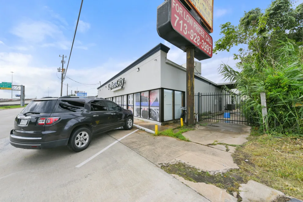 Houston Texas Commercial Renovation by Smart Remodeling LLC - Photo 25