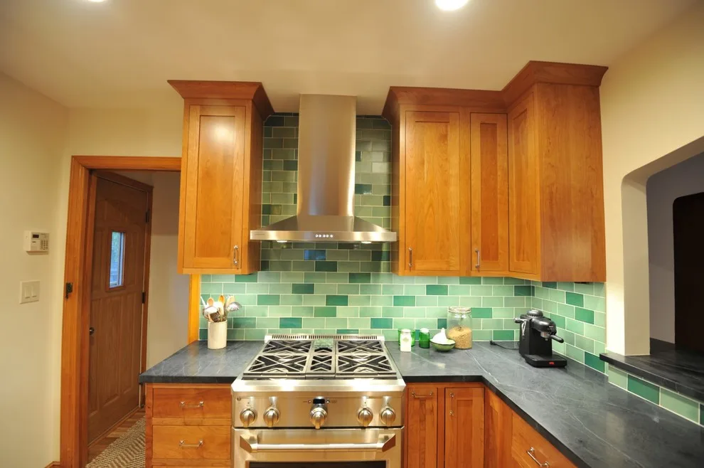 St. Paul Kitchen Renovation by Sawhill Kitchens - Photo 5