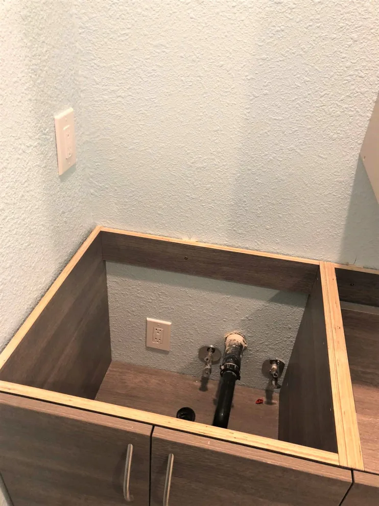 Guest Bathroom Completion by Visionary Home Remodeling Inc. - Photo 38