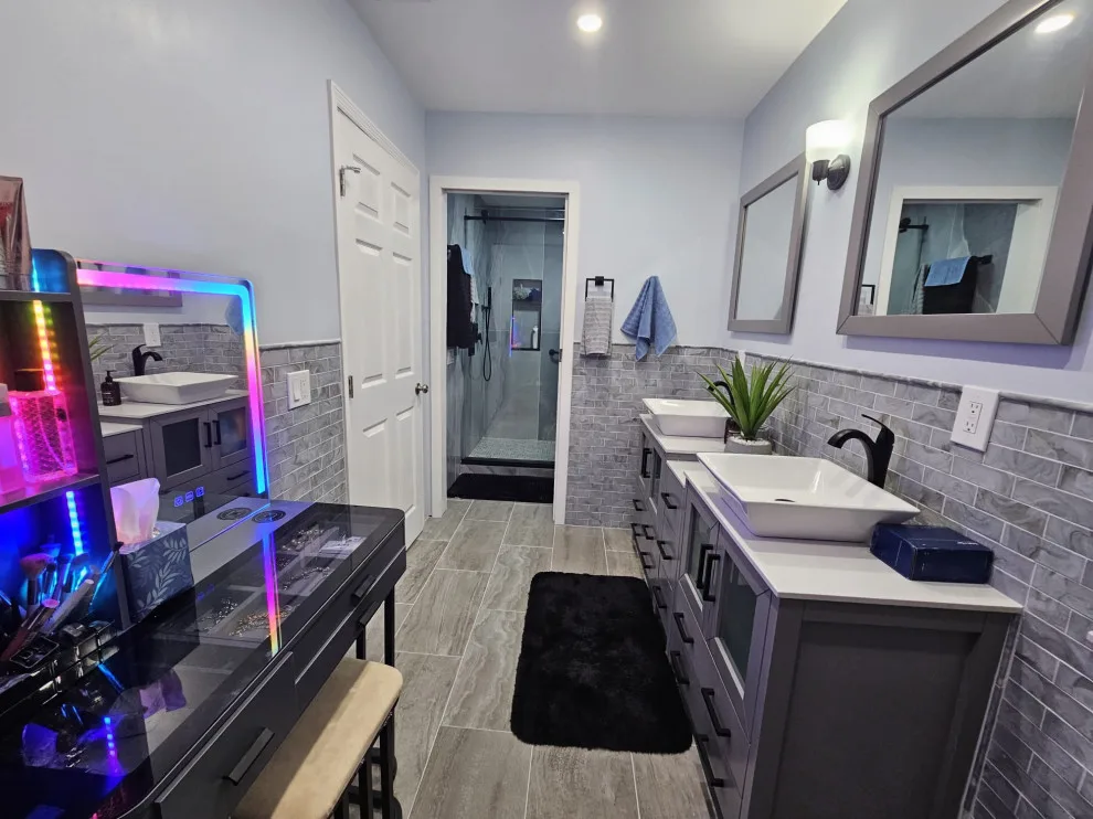 Total Bathroom Renovation by Kitchen Solvers Of Fort Lauderdale - Photo 10