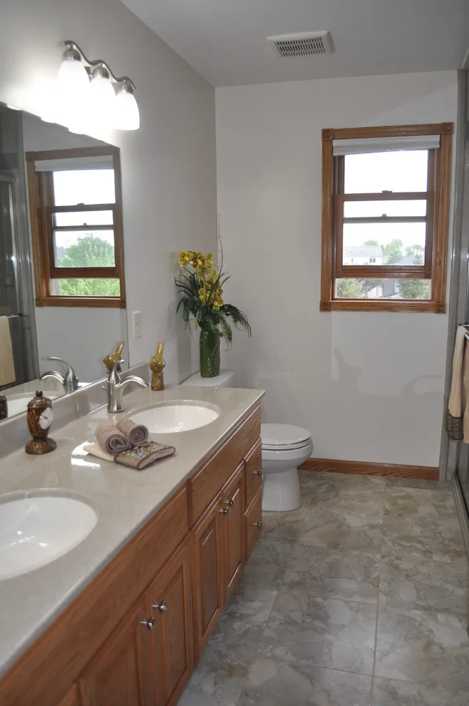 Master bathroom full renovation by Luxury Bath Remodeling - Photo 13