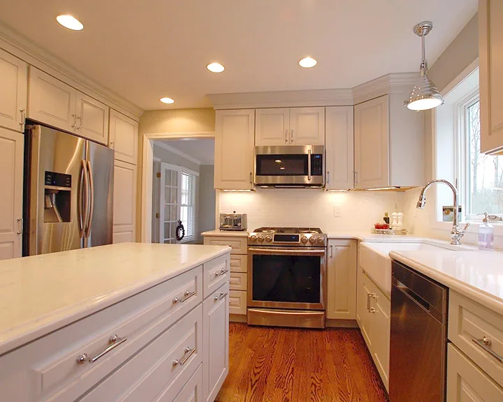 First Floor Kitchen, Bathroom, and Entry Renovation - Midland, MI by Tri-City Remodeling & Nowak Cabinets - Photo 3
