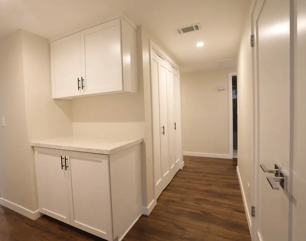 Total Mid-Century Modern Renovation by Anderson Reconstruction, Inc - Photo 9