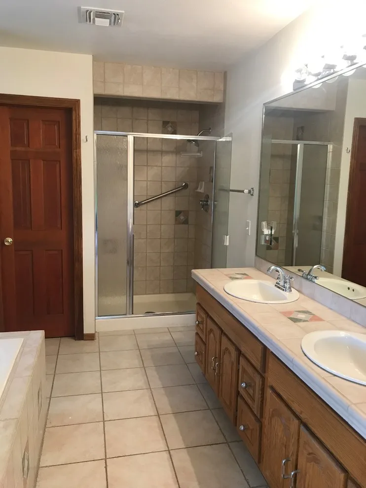 Total Bathroom Renovation by Amos Tile LV - Photo 9