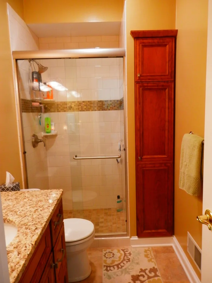 Comstock Park Bathroom Renovation by DreamMaker Bath & Kitchen Of Greater Grand Rapids - Photo 2